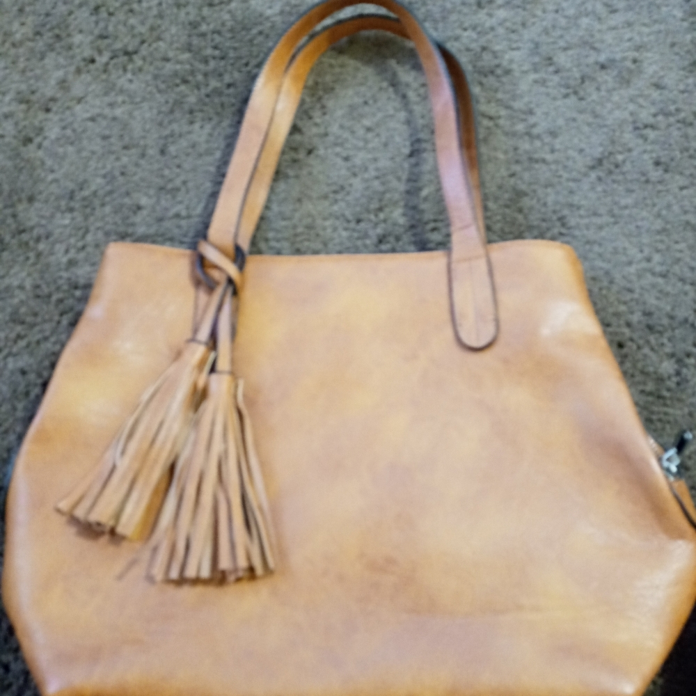 Charming Charlie purse